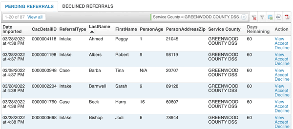 Animated GIF of case worker accepting automated referrals from DSS in Collaborate.